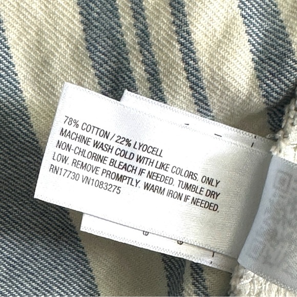 Universal Thread Denim Blue and Cream Striped Skirt Women's Striped Denim Mini - Picture 8 of 9